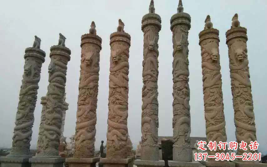 运城风格独特的盘龙石雕