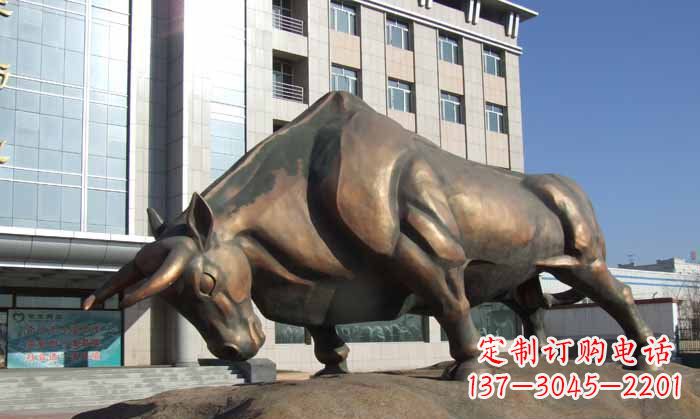 运城拓荒牛铜雕塑——将历史传承到现代