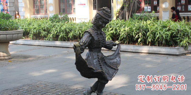 运城中领雕塑推出的爱舞的小少女铜雕,以少女跳…