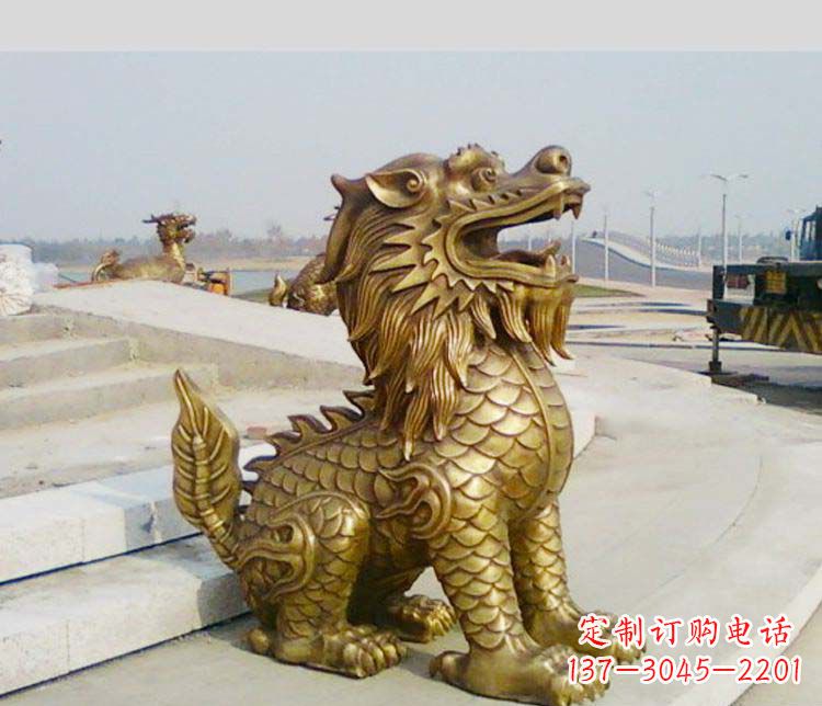运城狮子雕塑:象征力量,令人肃然起敬