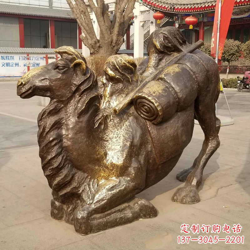 运城跪俯的骆驼铜雕,把动物的肃穆传递给您