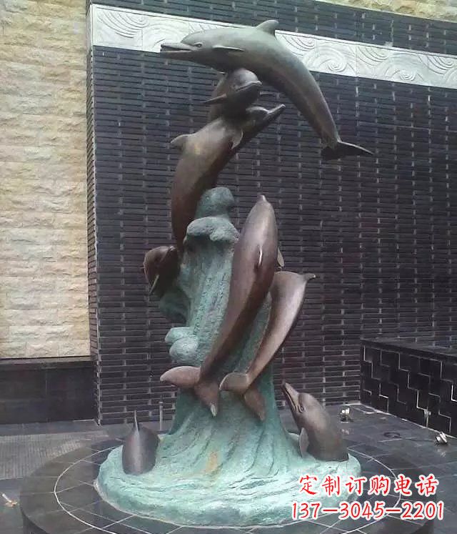 运城铜雕海豚：艺术与精美结合