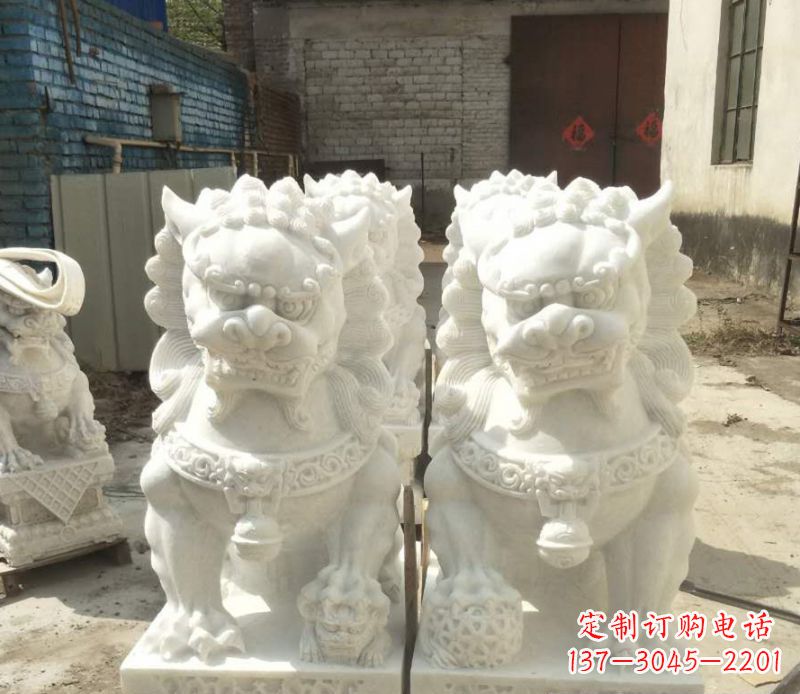 运城汉白玉踩绣球狮子石雕_1