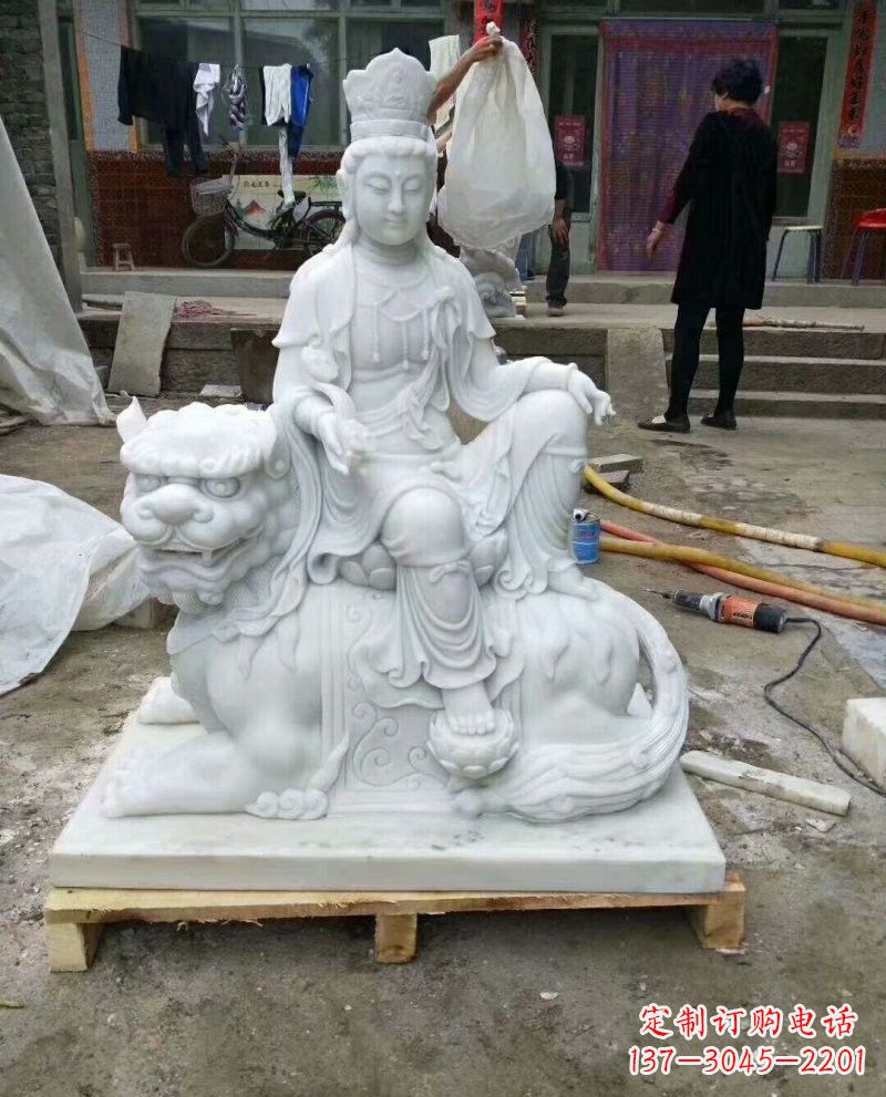 运城高端汉白玉文殊菩萨狮子雕塑
