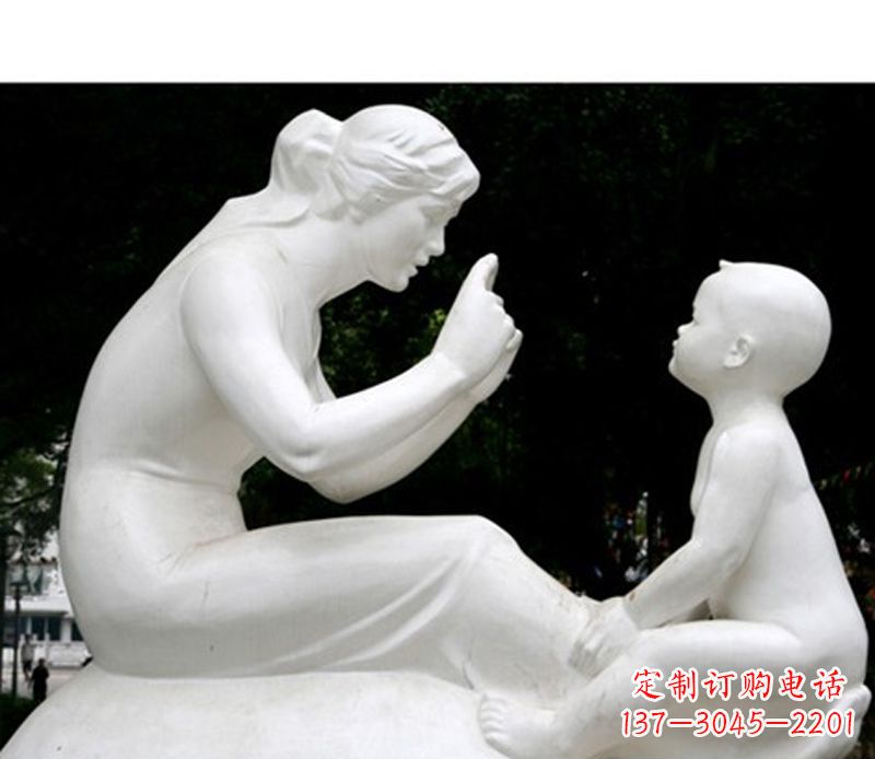 运城中领雕塑,创造传统的母爱石雕