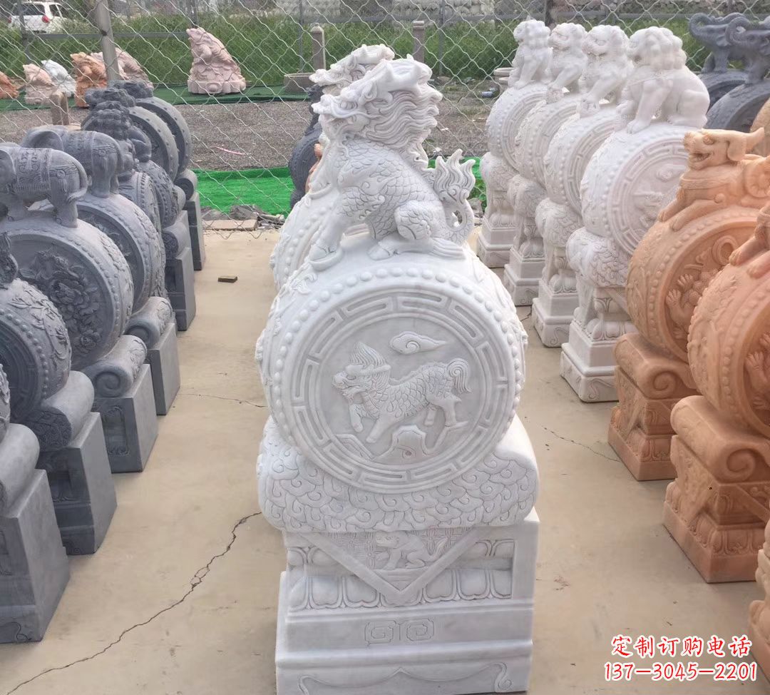 运城展现高贵气质的经典麒麟雕塑