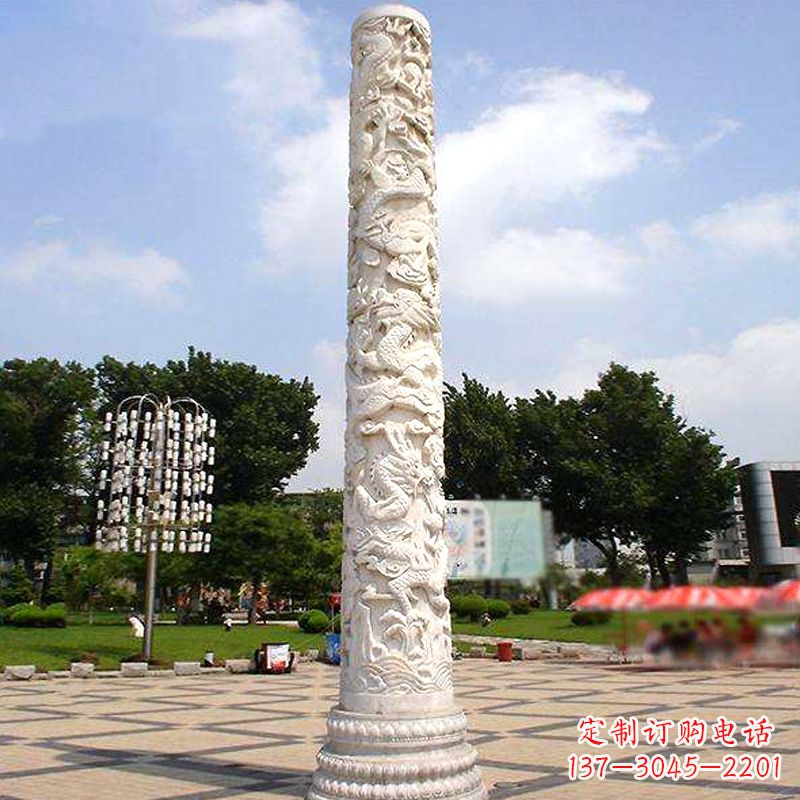 运城汉白玉石雕刻龙柱是由中国领雕塑厂家定制的…