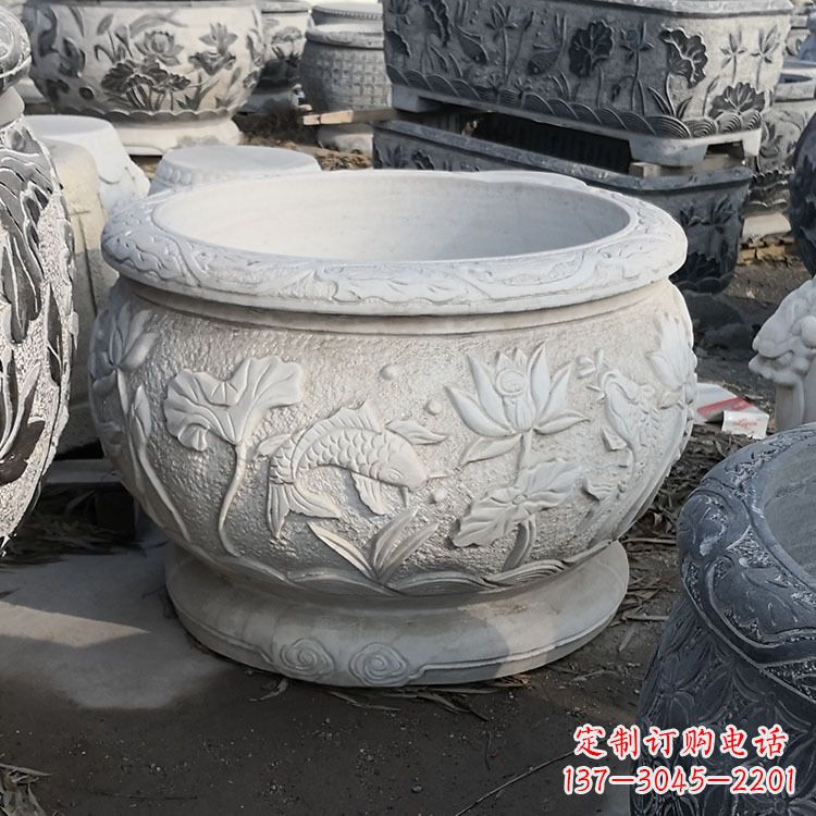 运城中领雕塑汉白玉石鱼缸雕塑,是一种精美的装…