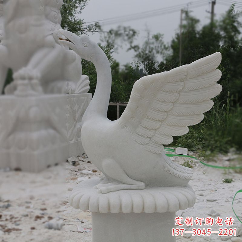 运城精致优雅的汉白玉天鹅喷水雕塑