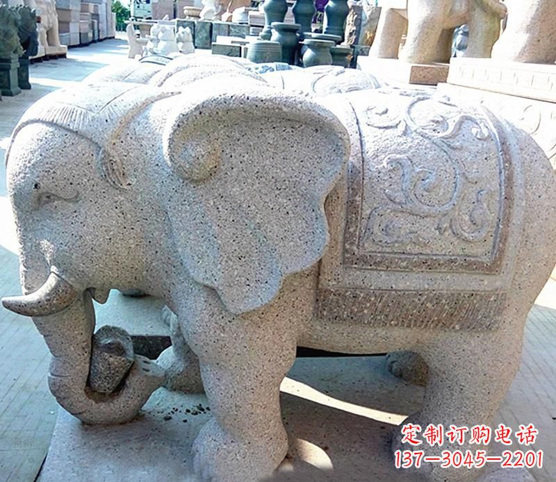 运城花岗岩元宝大象石雕,雕刻古典且充满质感