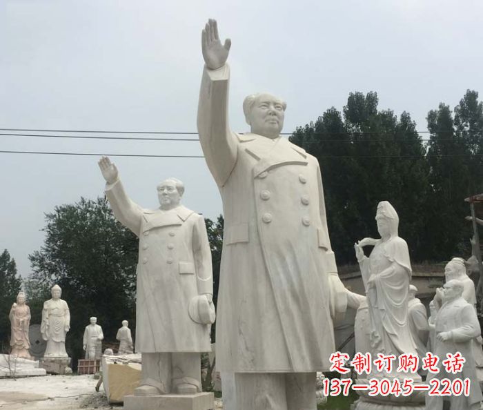 运城挥手的毛主席校园伟人石雕