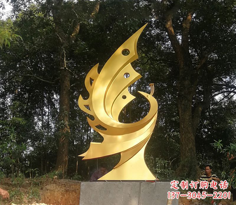 运城以古典风格演绎不锈钢凤凰雕塑