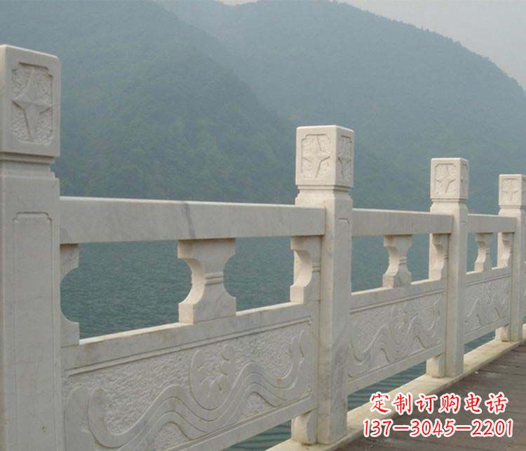 运城中领雕塑:景区大理石栏板石雕
