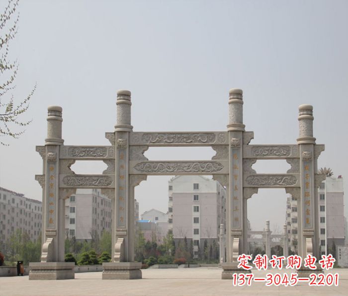运城上中领雕塑：牌坊石雕定制