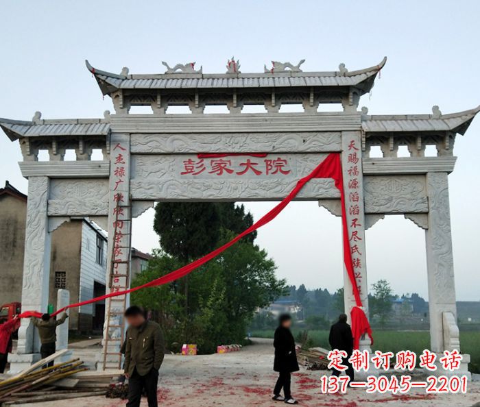运城中领雕塑:牌坊石雕精美纷呈