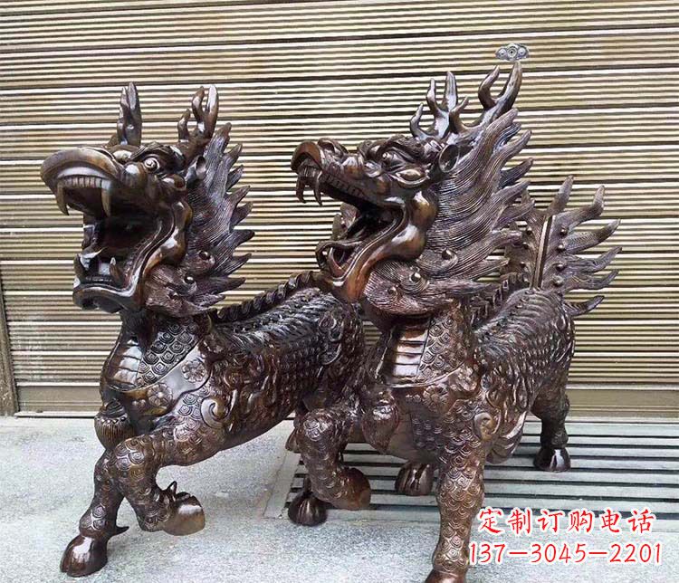 运城中领雕塑：专业定制酒店门口招财麒麟铜雕