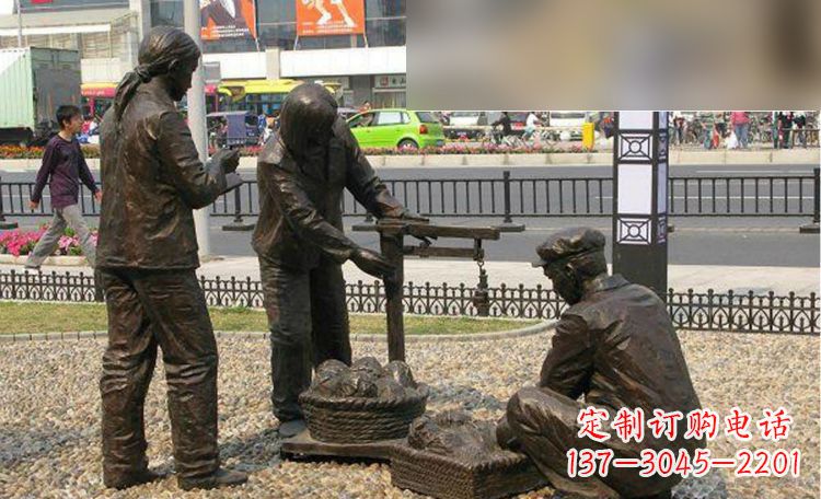 运城灵动白菜雕塑生动展现可爱表情