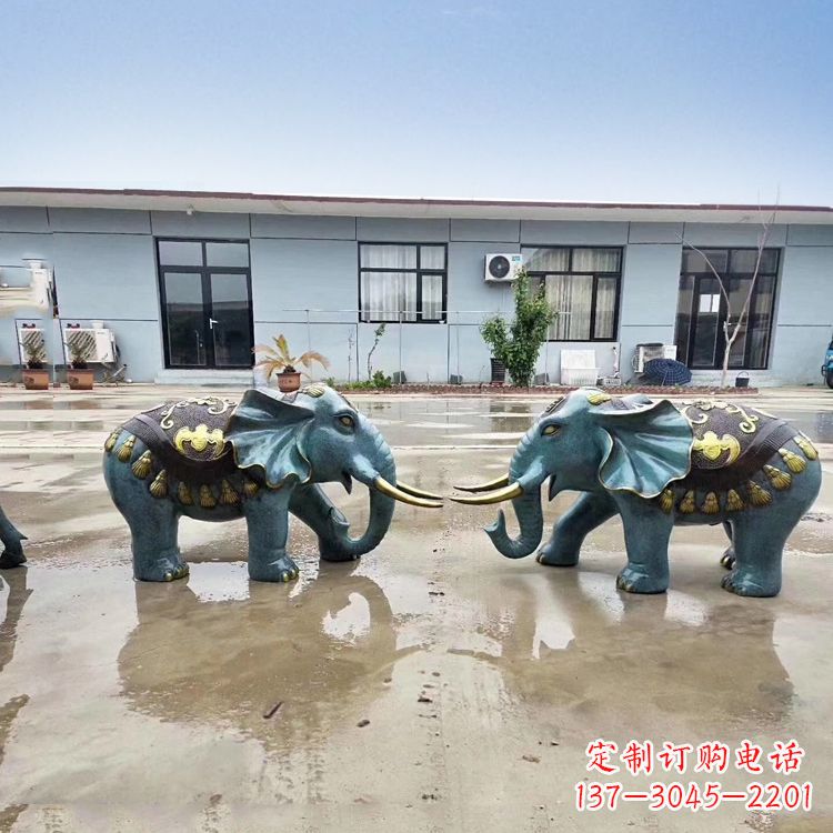 运城优雅可爱的烤漆铜雕小象