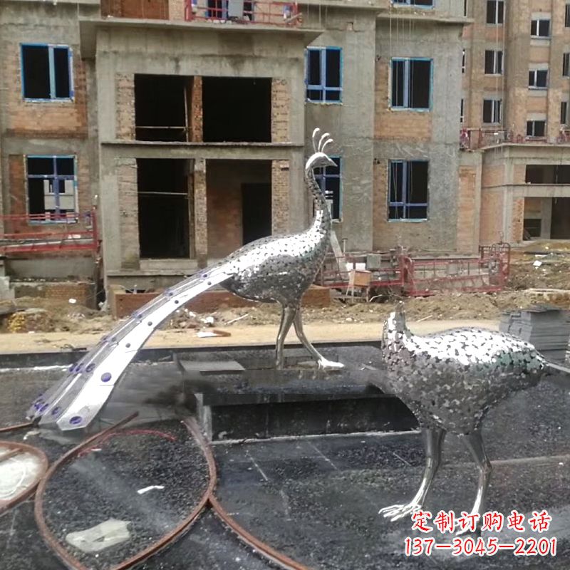 运城精美的孔雀不锈钢雕塑