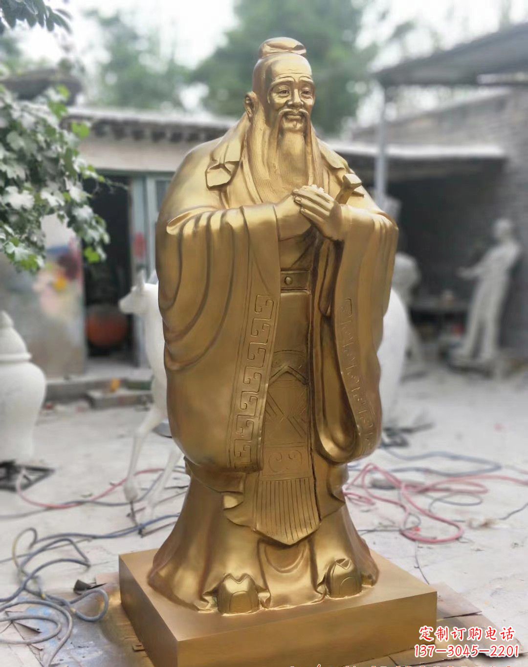 运城高雅典雅的孔子铜雕像