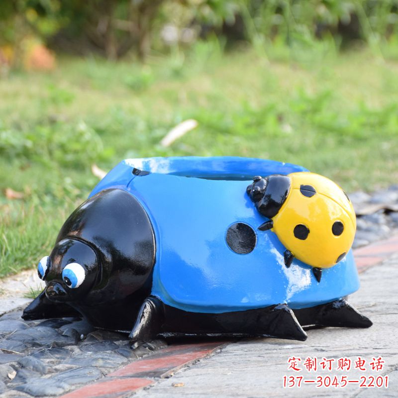 运城蓝色玻璃钢七星瓢虫花盆雕塑