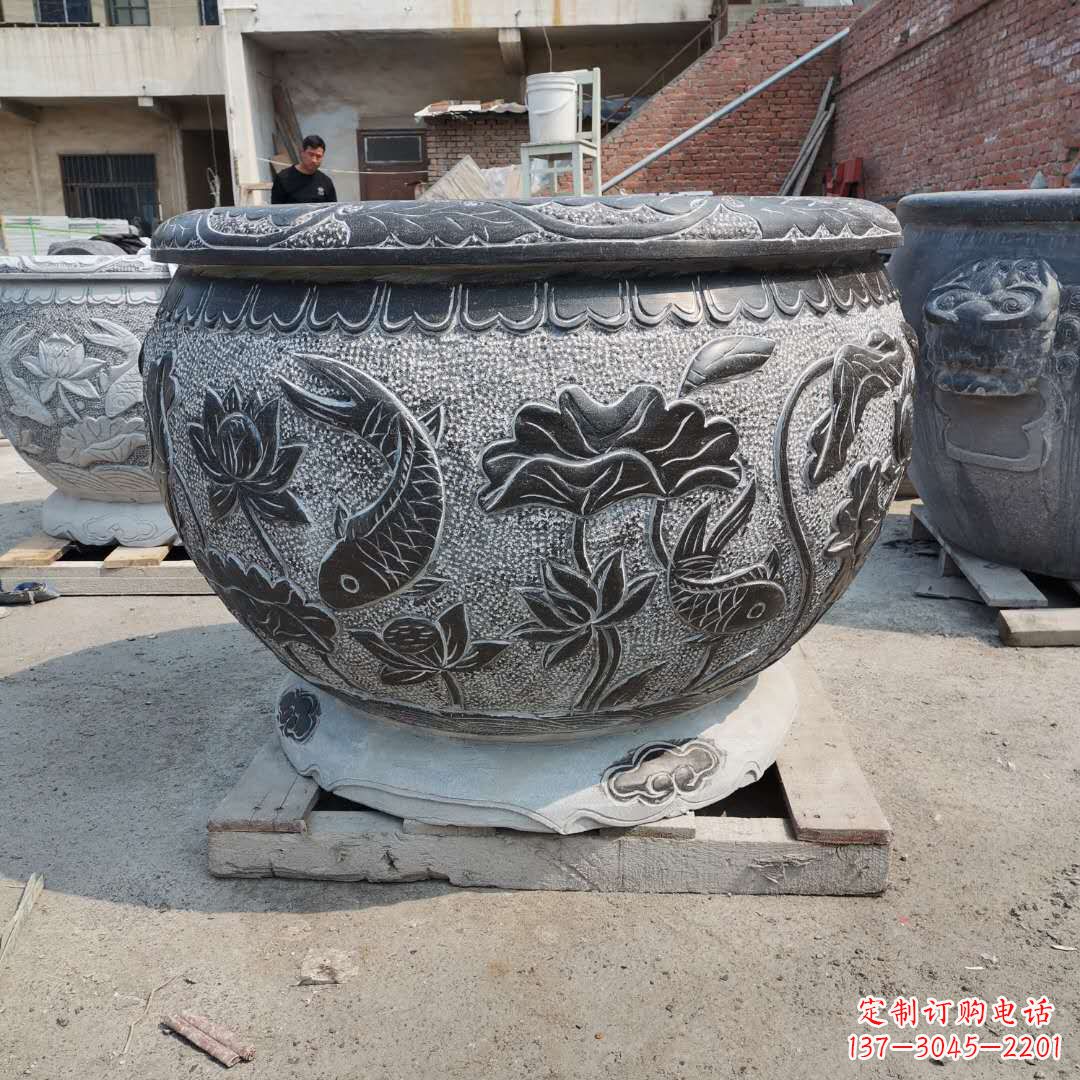 运城老青石园林石雕水缸,享受自然之美