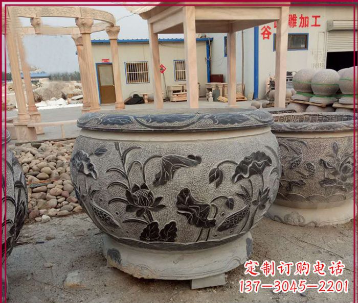 运城中领雕塑:传承经典,水缸雕塑仿古圆水缸