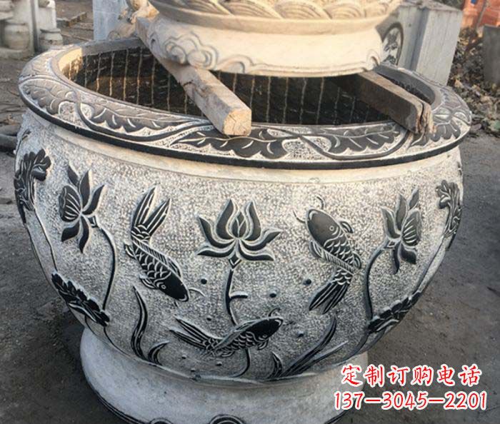 运城中领雕塑-仿古圆水缸雕塑