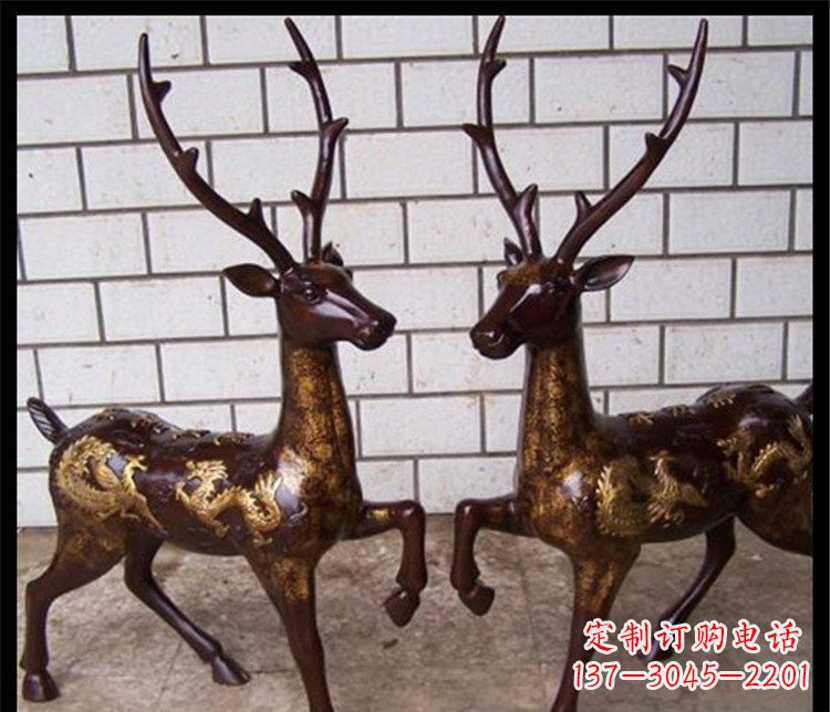 运城中领雕塑梅花鹿玻璃钢动物雕塑是一款造型精…
