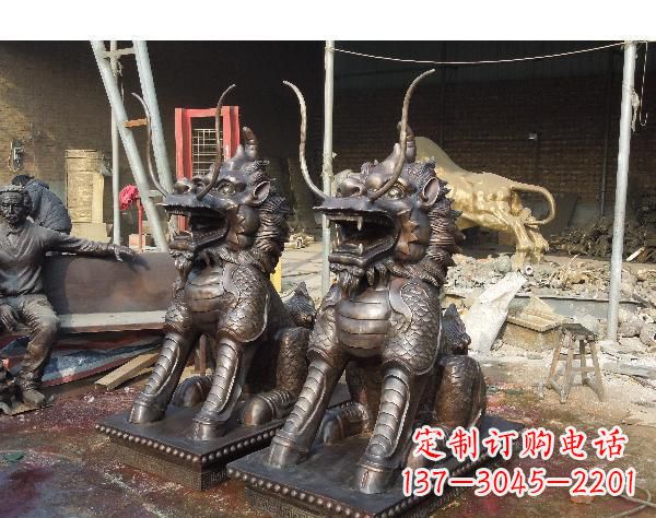 运城中领雕塑打造精美辟邪麒麟铜雕