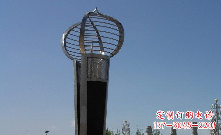 运城中领雕塑:不锈钢火炬形雕塑