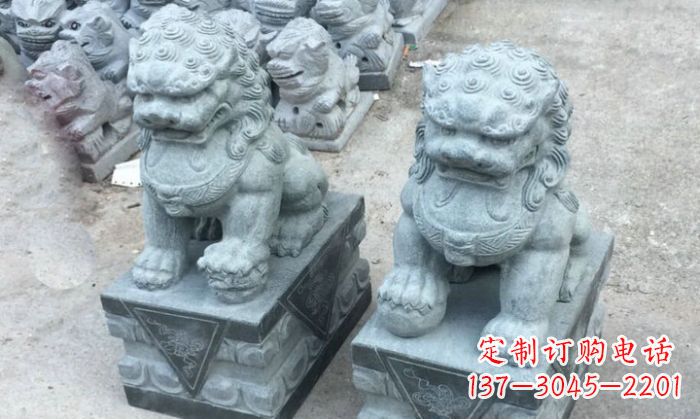 运城青石小狮子门口石雕,精美传统风格