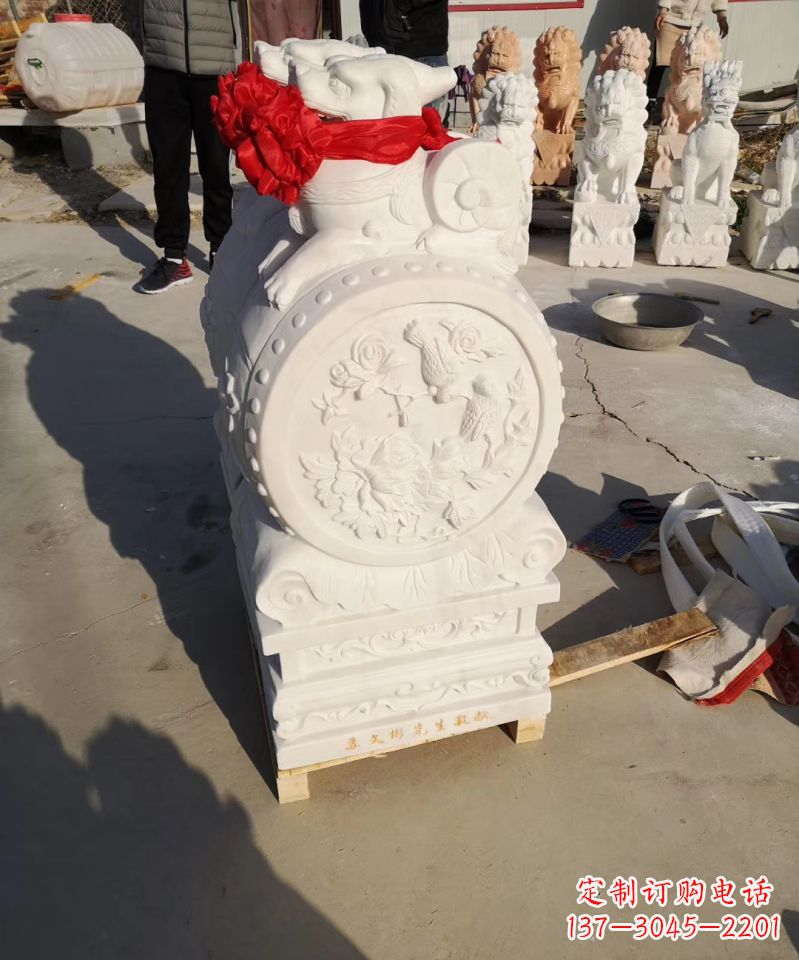 运城中领雕塑出品:石雕招财大象雕塑