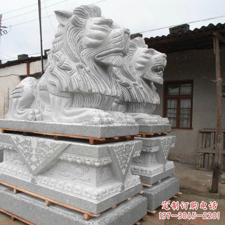 运城港币狮子雕塑,华丽展现华夏气势