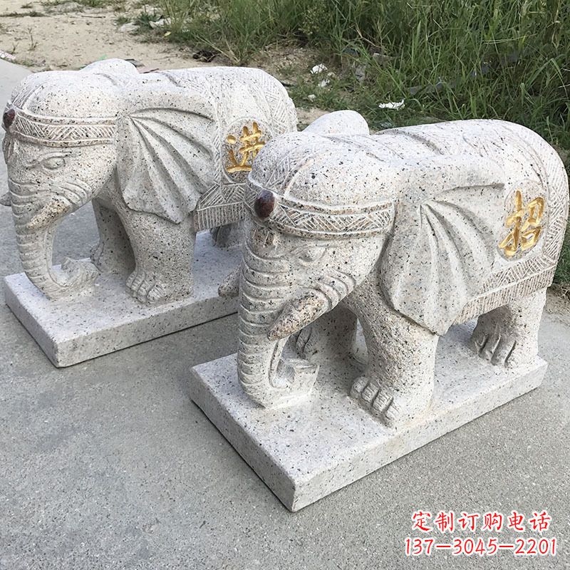 运城寺庙门口大象石雕