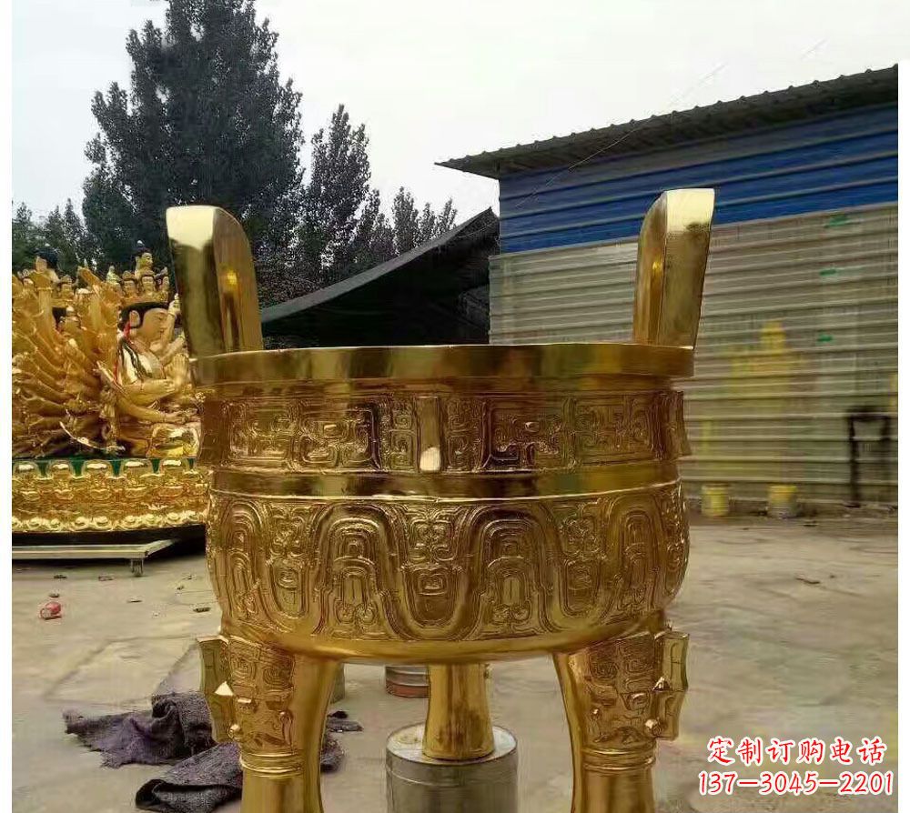 运城寺庙三足圆形香炉铜雕
