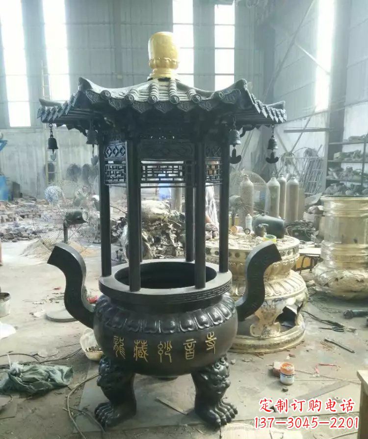 运城寺庙圆香炉铜雕 (2)