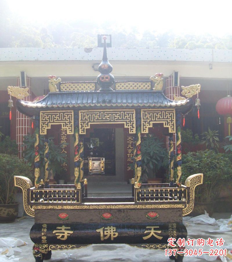运城寺庙铸铜四足方形带顶香炉