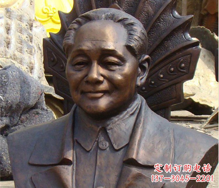 运城铜雕广场邓小平肖像雕塑
