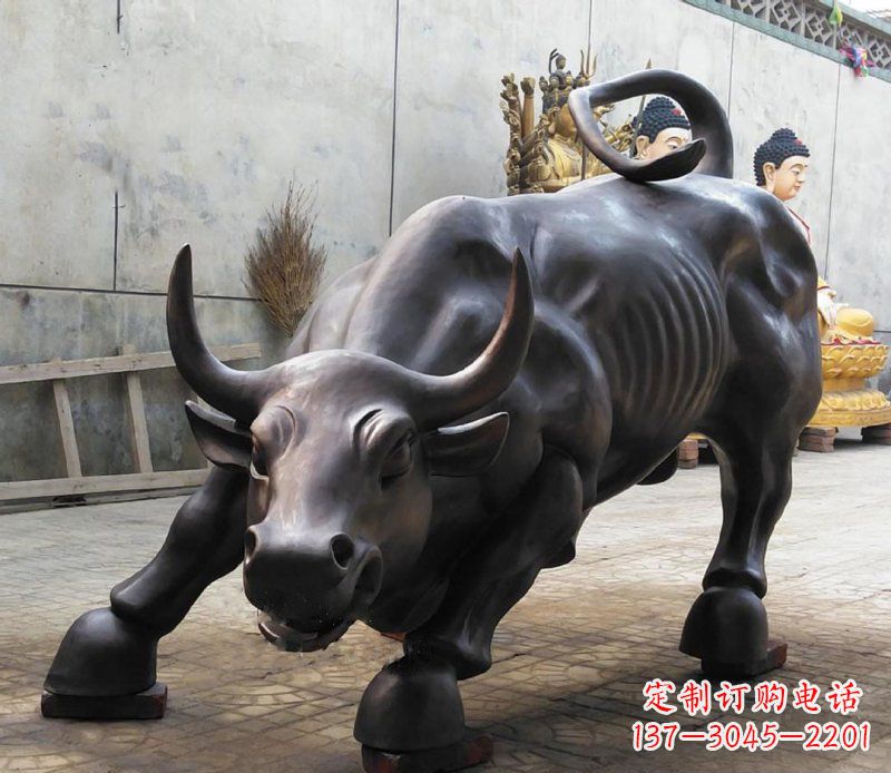 运城铜雕广场华尔街动物牛 (2)