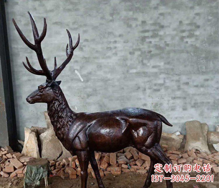 运城铜雕户外公园动物雕塑鹿摆件