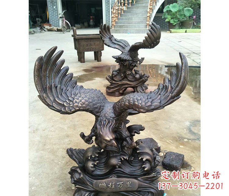 运城铜雕园林飞鹰动物雕塑