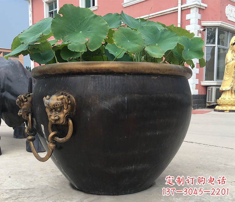 运城铜雕圆形荷花水缸雕塑 (3)