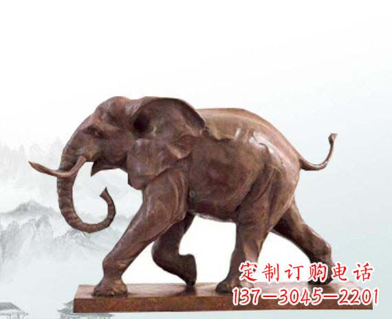 运城晚霞红大象公园动物石雕