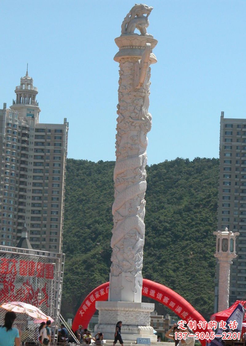 运城晚霞红广场龙柱