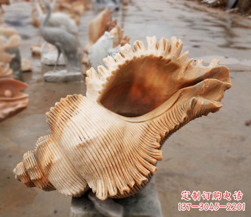 运城晚霞红海螺石雕广场景观雕塑