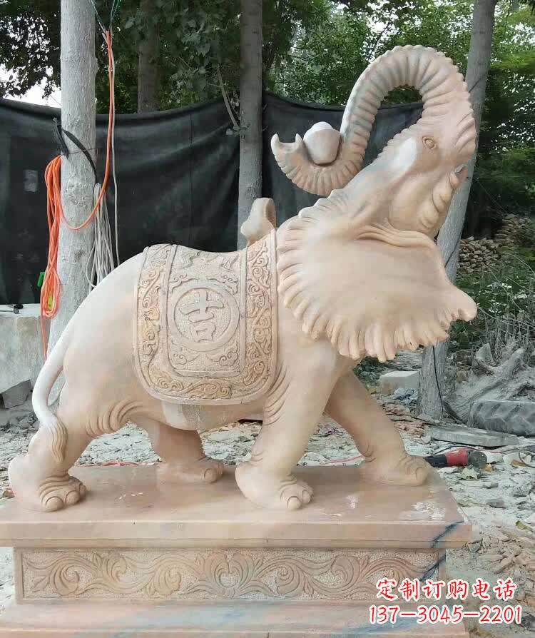 运城晚霞红卷元宝大象雕塑
