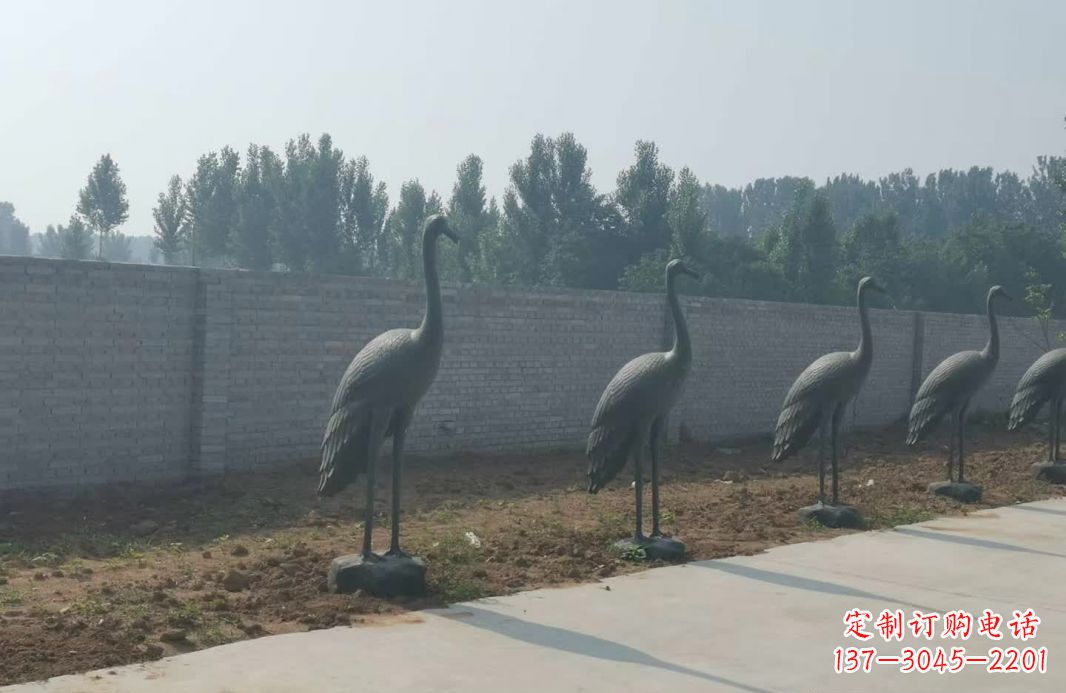 运城仙鹤抽象铜雕