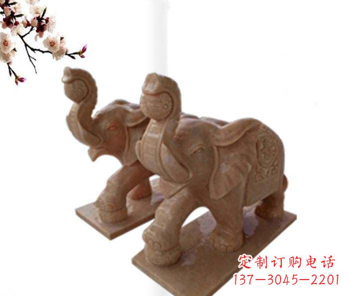 运城象鼻朝天的大象晚霞红招财石雕