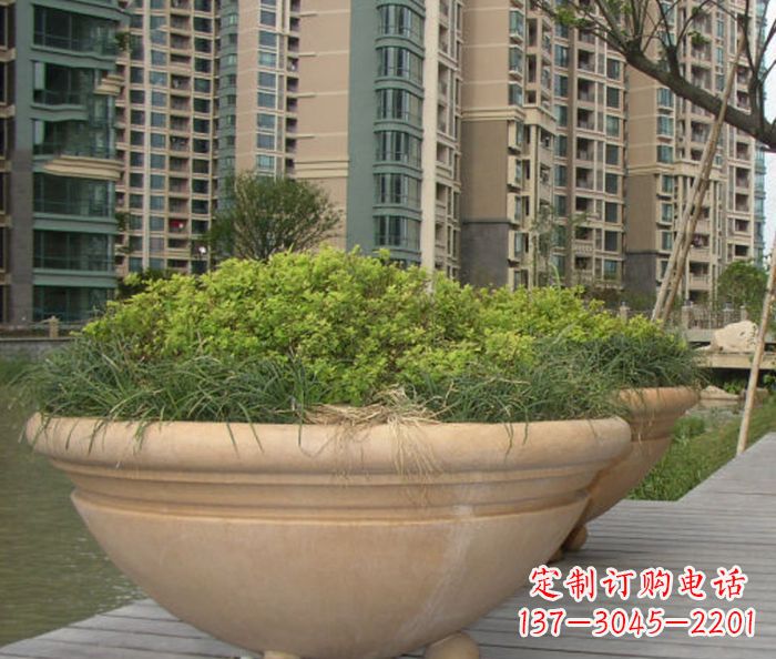 运城小区景观晚霞红花盆石雕